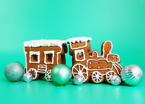 Gingerbread Train Decorating Kit