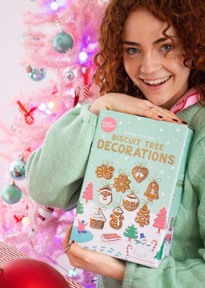 Gingerbread Decorations Kit