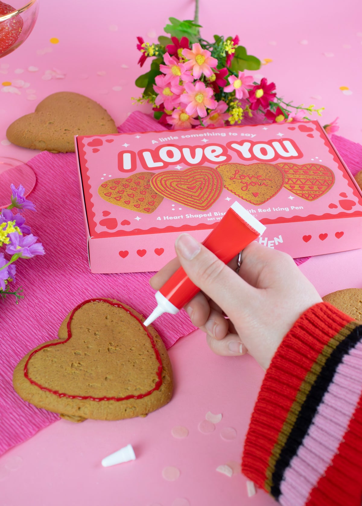 "I Love You" Letterbox Biscuit Decorating Kit