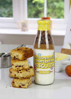 Millionaire's Shortbread Biscuits Baking Bottle