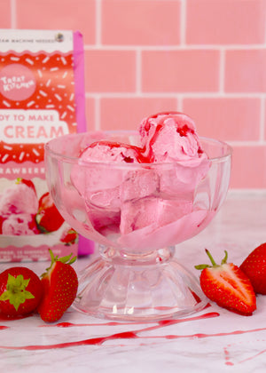 Strawberry Ice Cream Making Kit